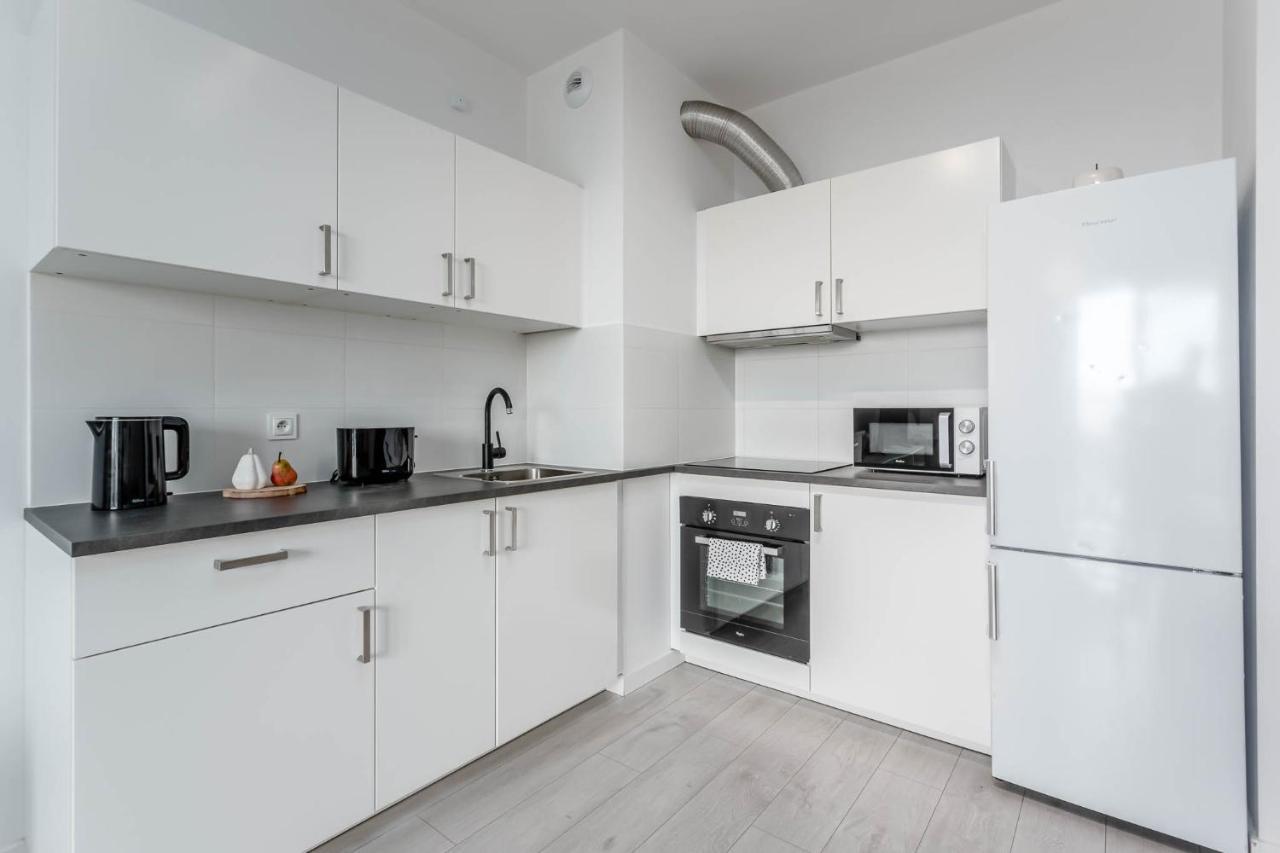 Chill Apartments Ursus Varşovia Exterior foto