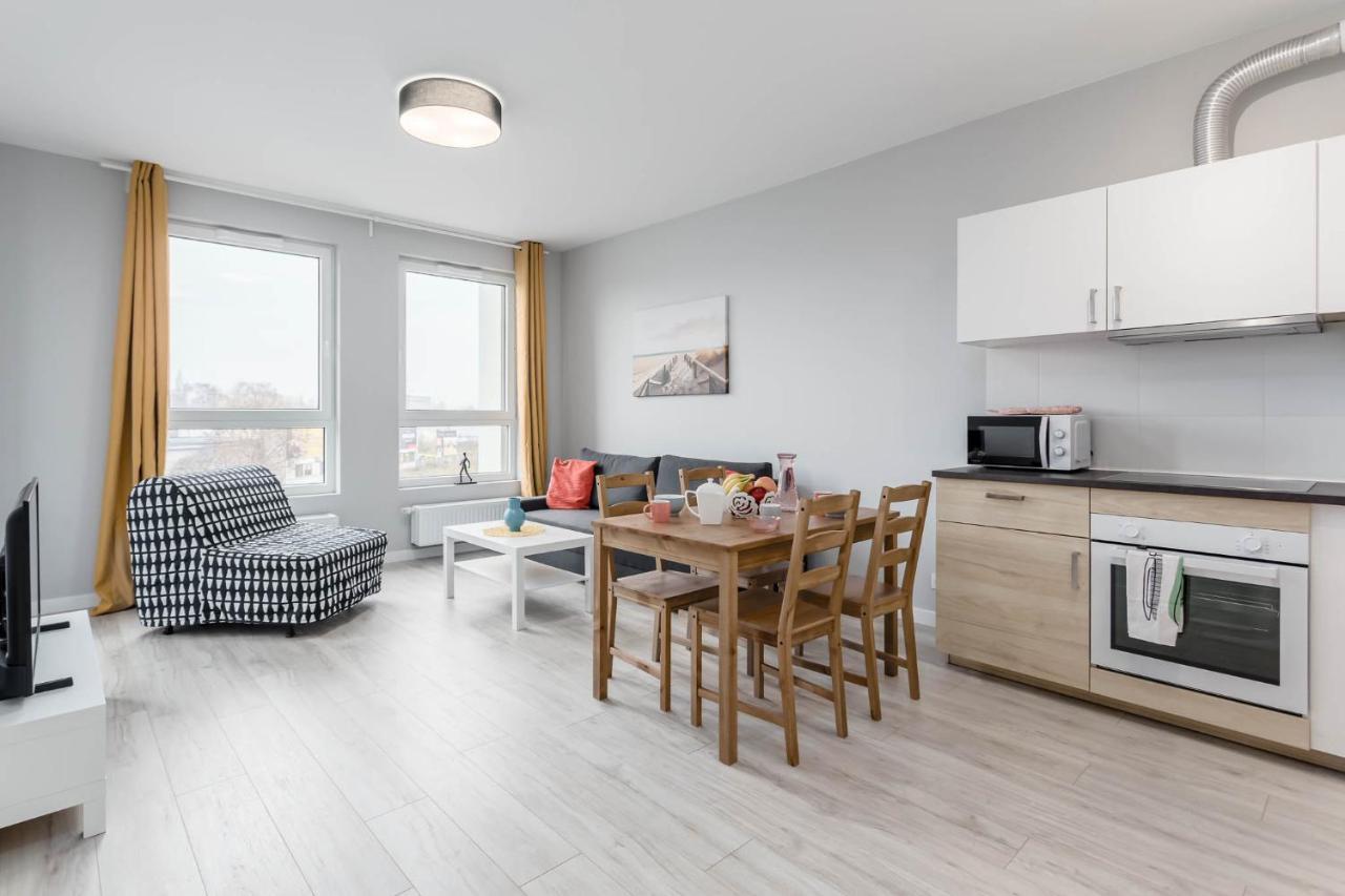 Chill Apartments Ursus Varşovia Exterior foto